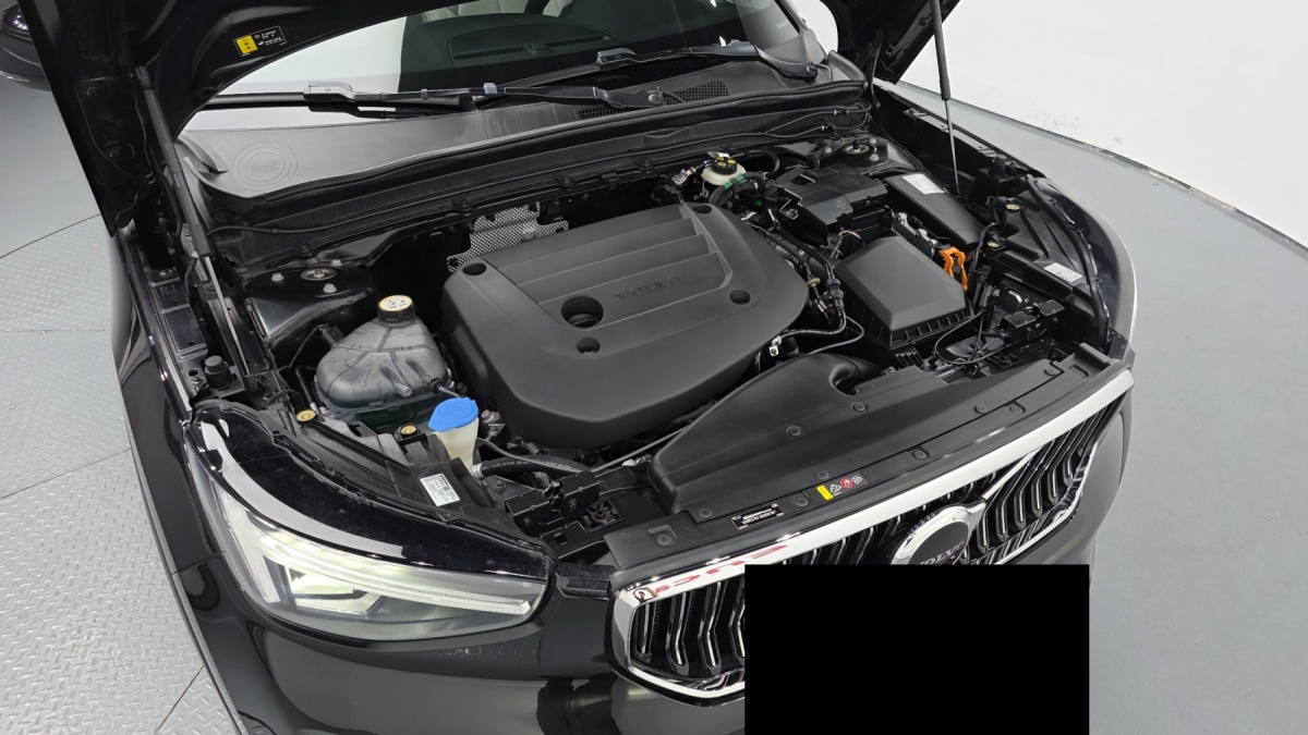 Volvo XC40, 2022 — фото 6 из 12