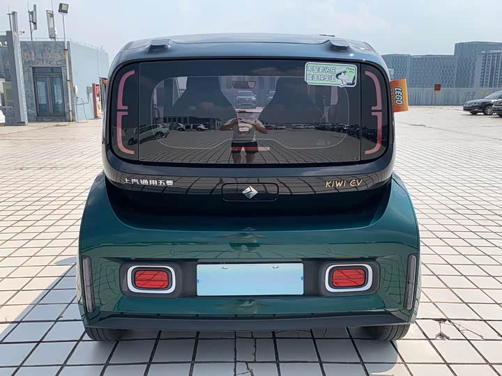 Baojun KiWi EV, 2022 — фото 5 из 9