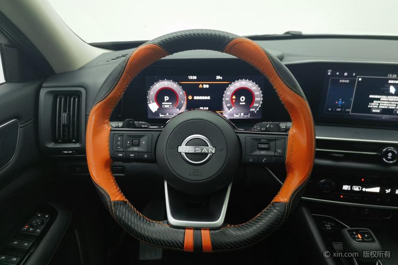 Nissan Pathfinder, 2024 — фото 9 из 12