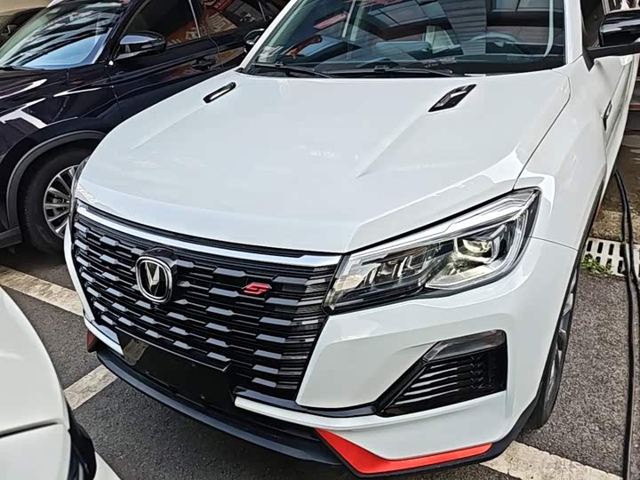 Changan CS75, 2023 — фото 3 из 9