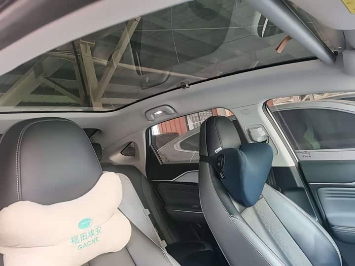 GAC Aion S Plus, 2022 — фото 8 из 9