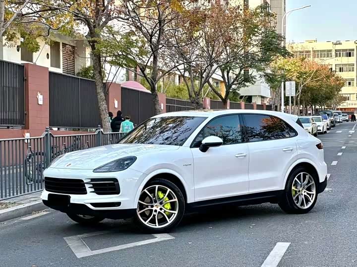 Porsche Cayenne Hybrid, 2022 — купить в Санкт-Петербурге под ключ