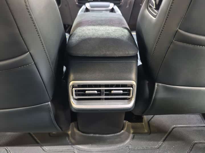 Changan Deepal G318, 2025 — фото 6 из 9