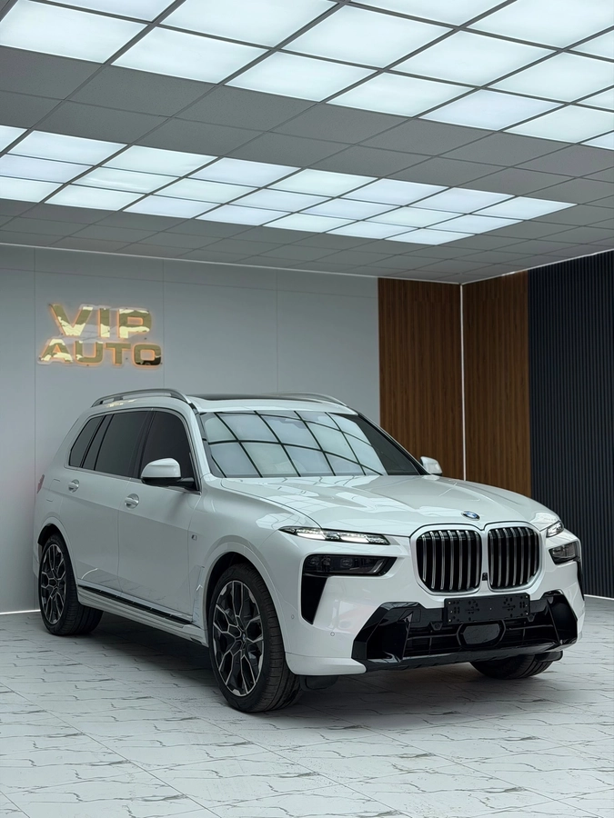 BMW X7, 2026 — фото 2 из 12