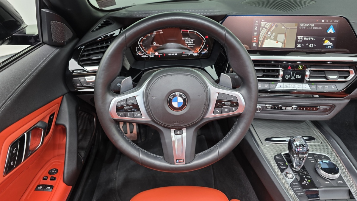 BMW Z4, 2023 — фото 10 из 12