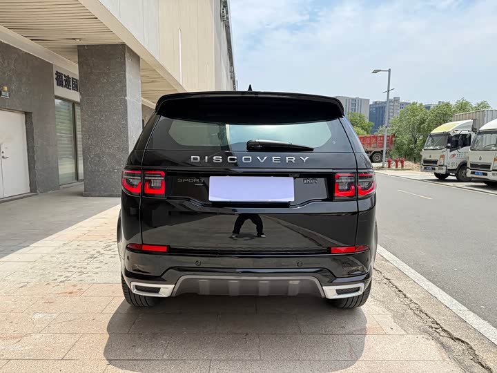 Land Rover Discovery Sport, 2022 — фото 7 из 9
