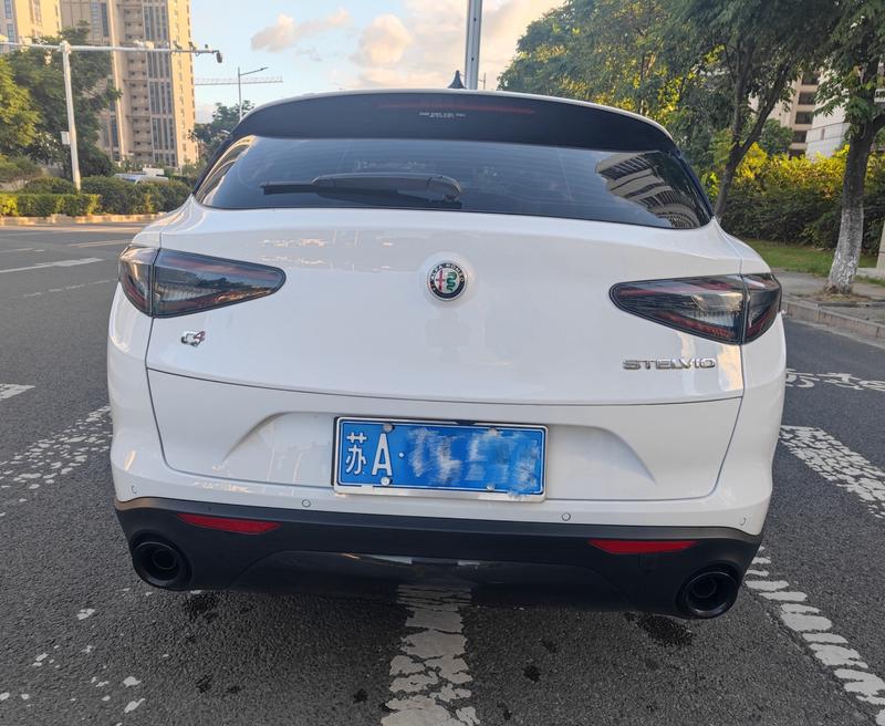 Alfa Romeo Stelvio, 2025 — фото 4 из 9