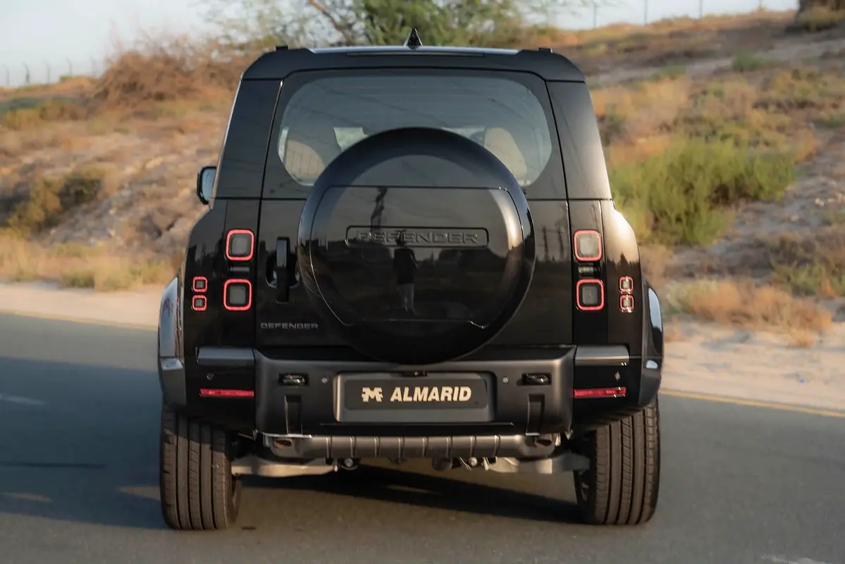 Land Rover Defender, 2026 — фото 4 из 10