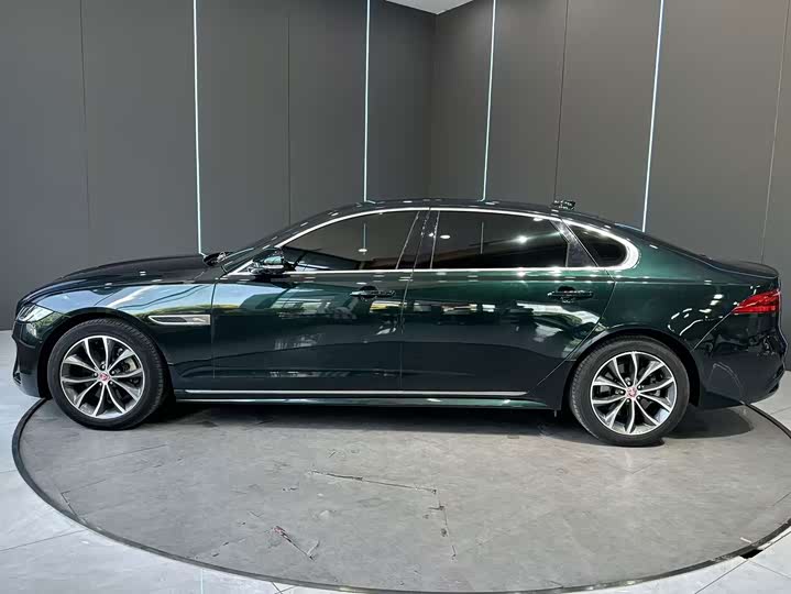 Jaguar XF L, 2023 — фото 5 из 9