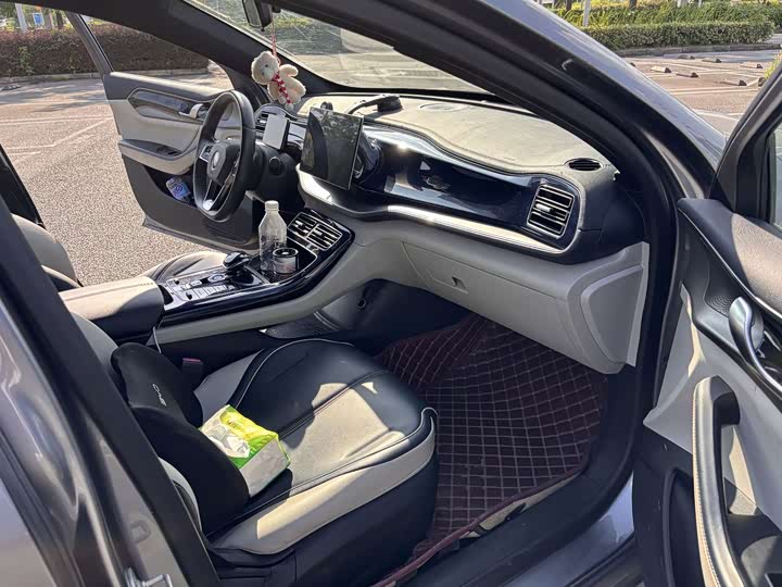 BYD Qin Plus, 2022 — фото 9 из 9