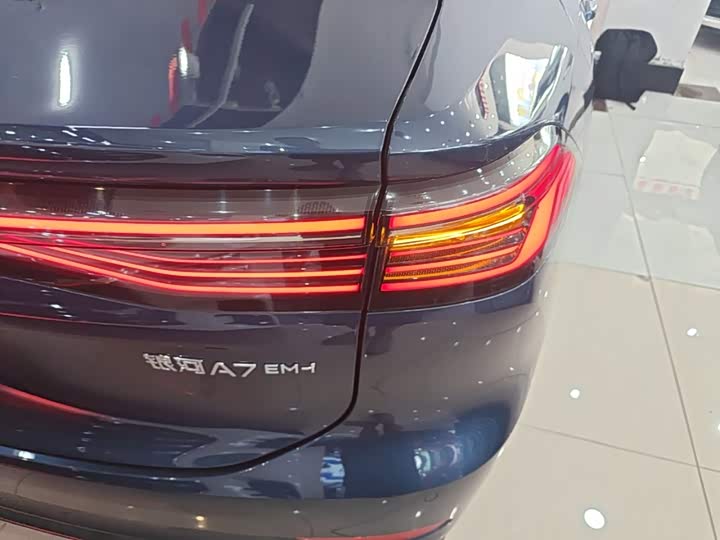 Geely Galaxy A7, 2025 — фото 8 из 9