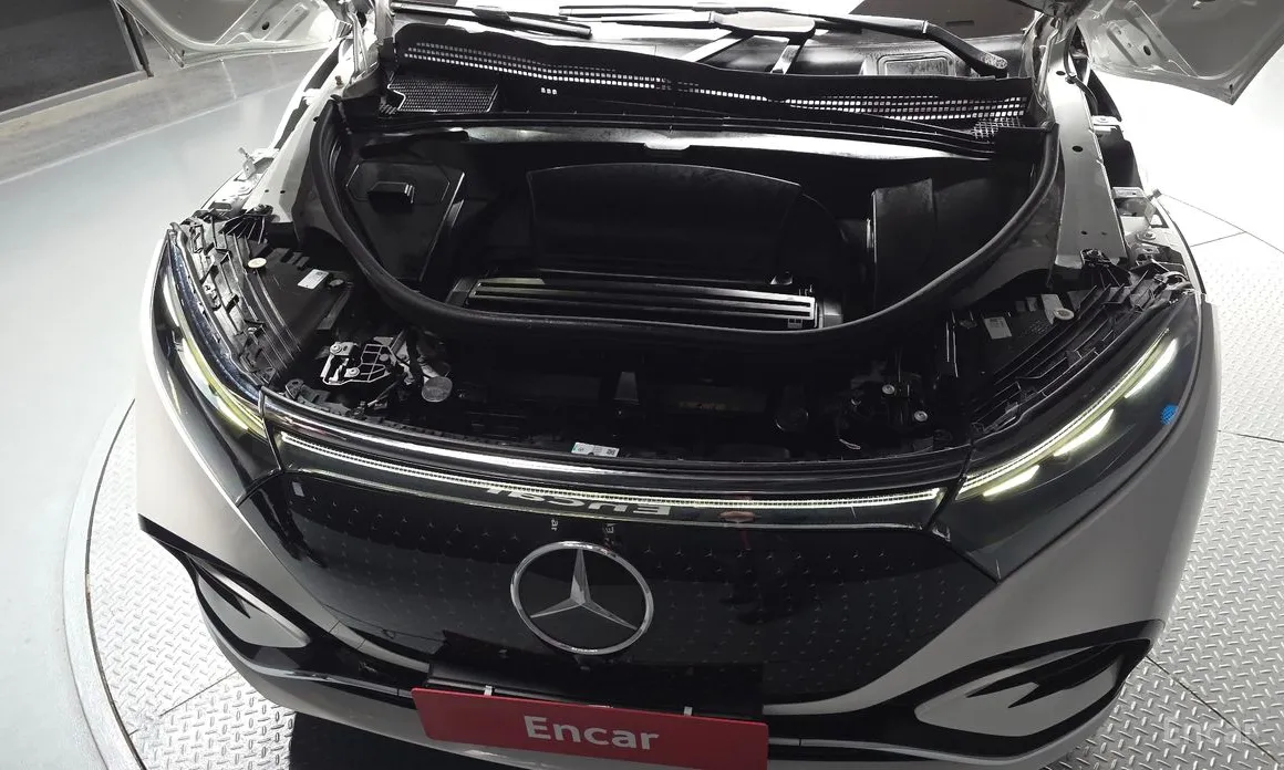 Mercedes-Benz EQS, 2023 — фото 6 из 12