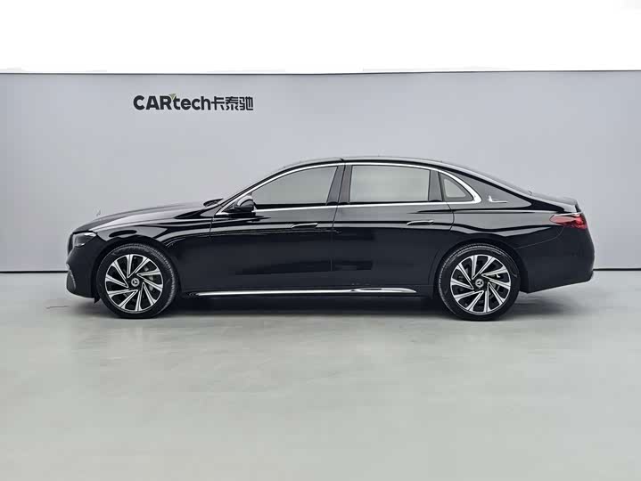 Mercedes-Benz E-Class, 2024 — фото 3 из 9