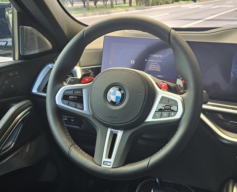 BMW X6 M, 2025 — фото 8 из 12