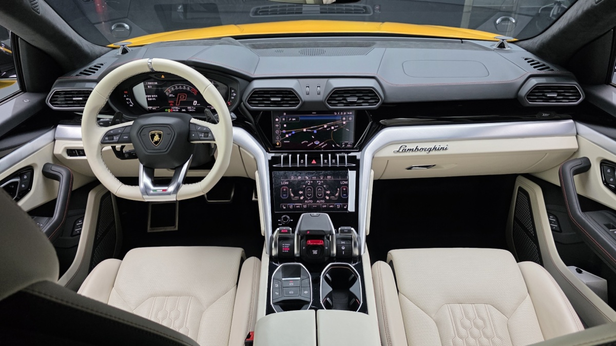 Lamborghini Urus, 2024 — фото 7 из 12