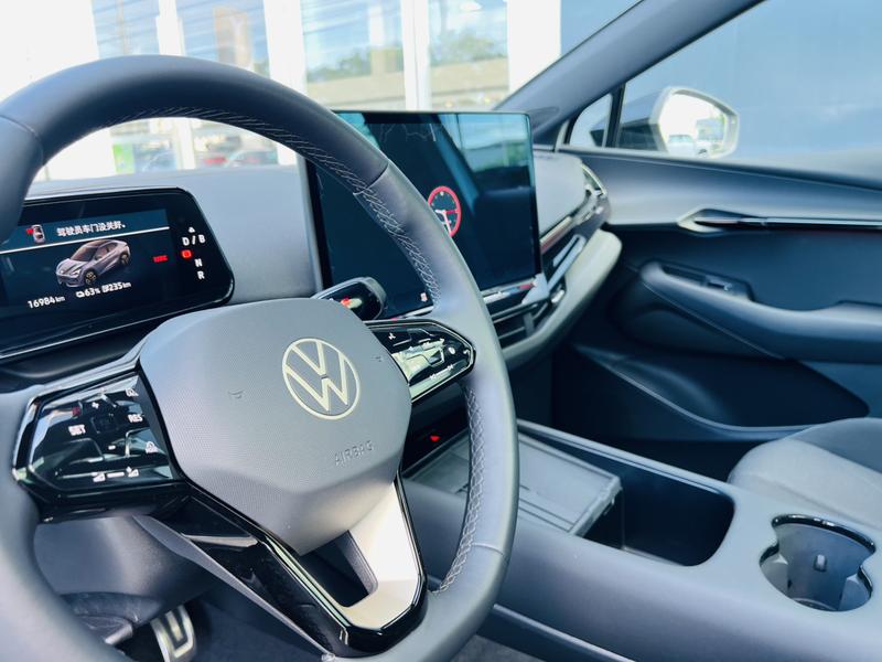 Volkswagen ID.Unyx 06, 2025 — фото 5 из 8