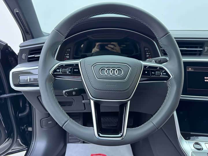 Audi A6L Hybrid, 2022 — фото 6 из 9