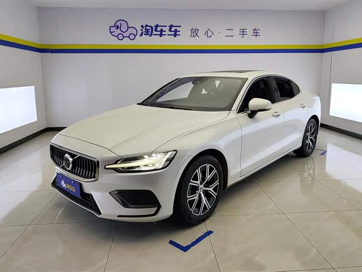 Volvo S60, 2024 — купить в Белгороде под ключ