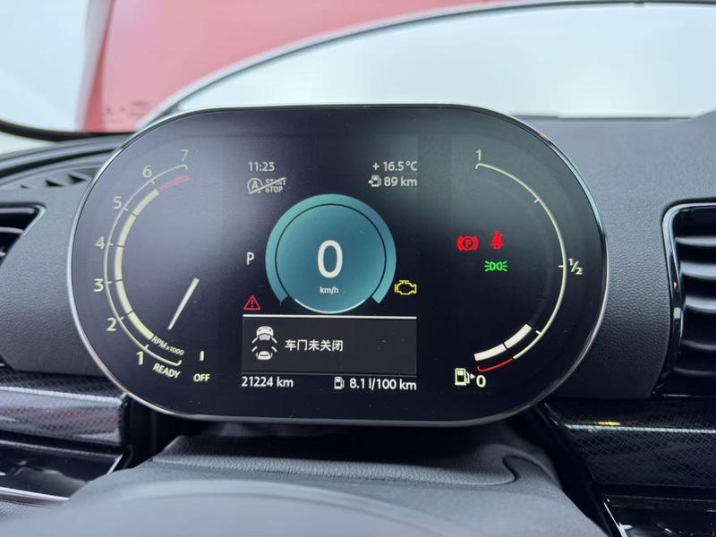 Mini Clubman, 2021 — фото 10 из 12