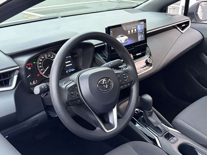 Toyota Levin, 2024 — фото 8 из 9