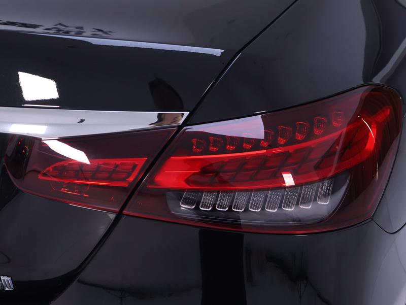 Mercedes-Benz E-Class, 2023 — фото 7 из 12