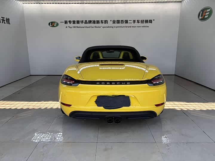 Porsche 718, 2024 — фото 8 из 9