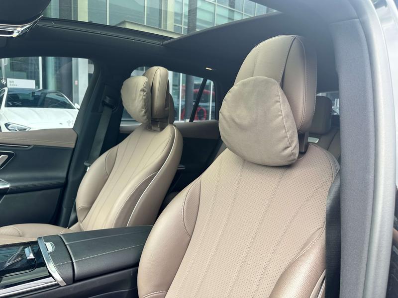 Mercedes-Benz EQE SUV, 2024 — фото 10 из 12