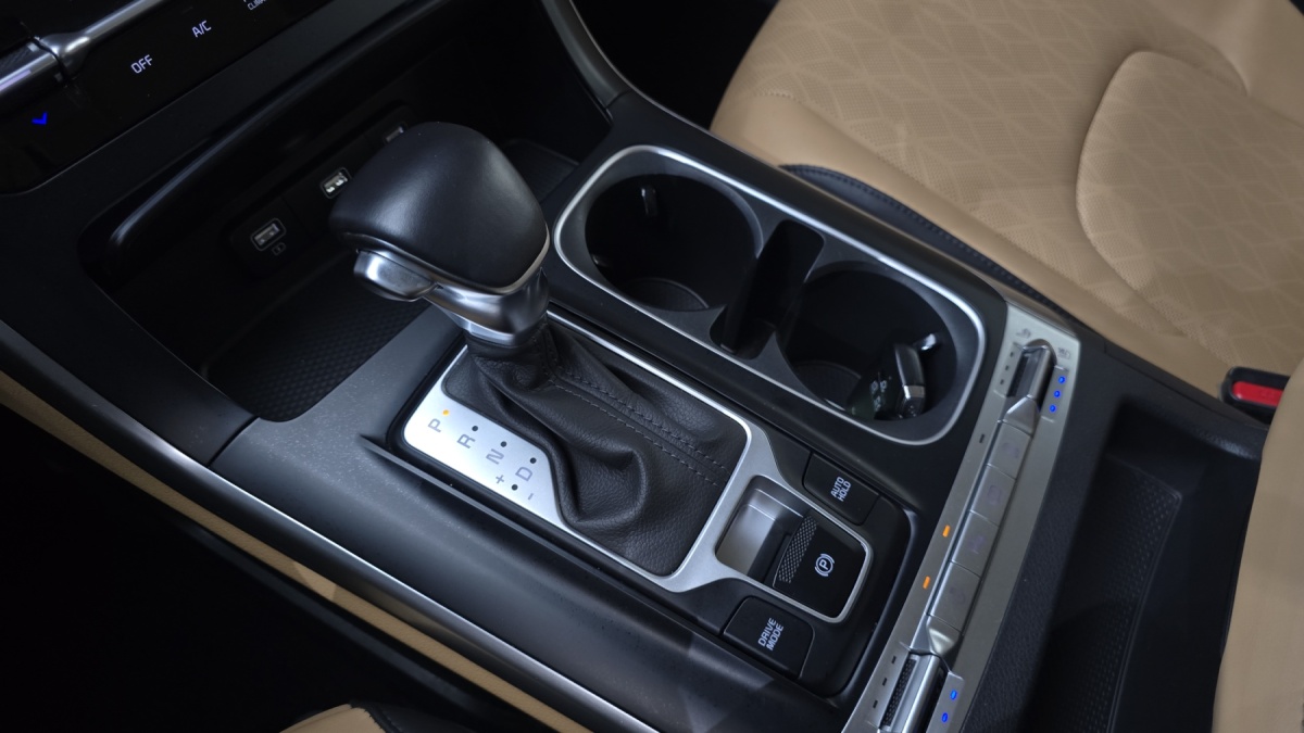 Kia Carnival, 2022 — фото 9 из 12