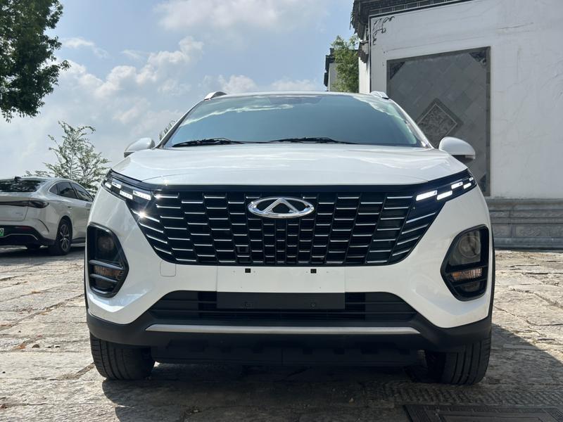 Chery Tiggo 3x, 2024 — фото 2 из 12