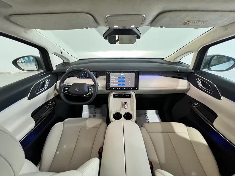 BAIC Arcfox Wendao V9, 2026 — фото 9 из 12