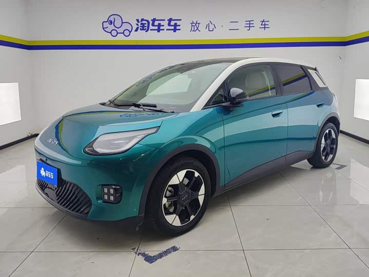 GAC Aion UT, 2024 — купить в Саратове под ключ