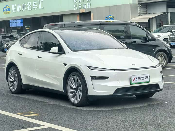 Tesla Model Y, 2025 — фото 3 из 9