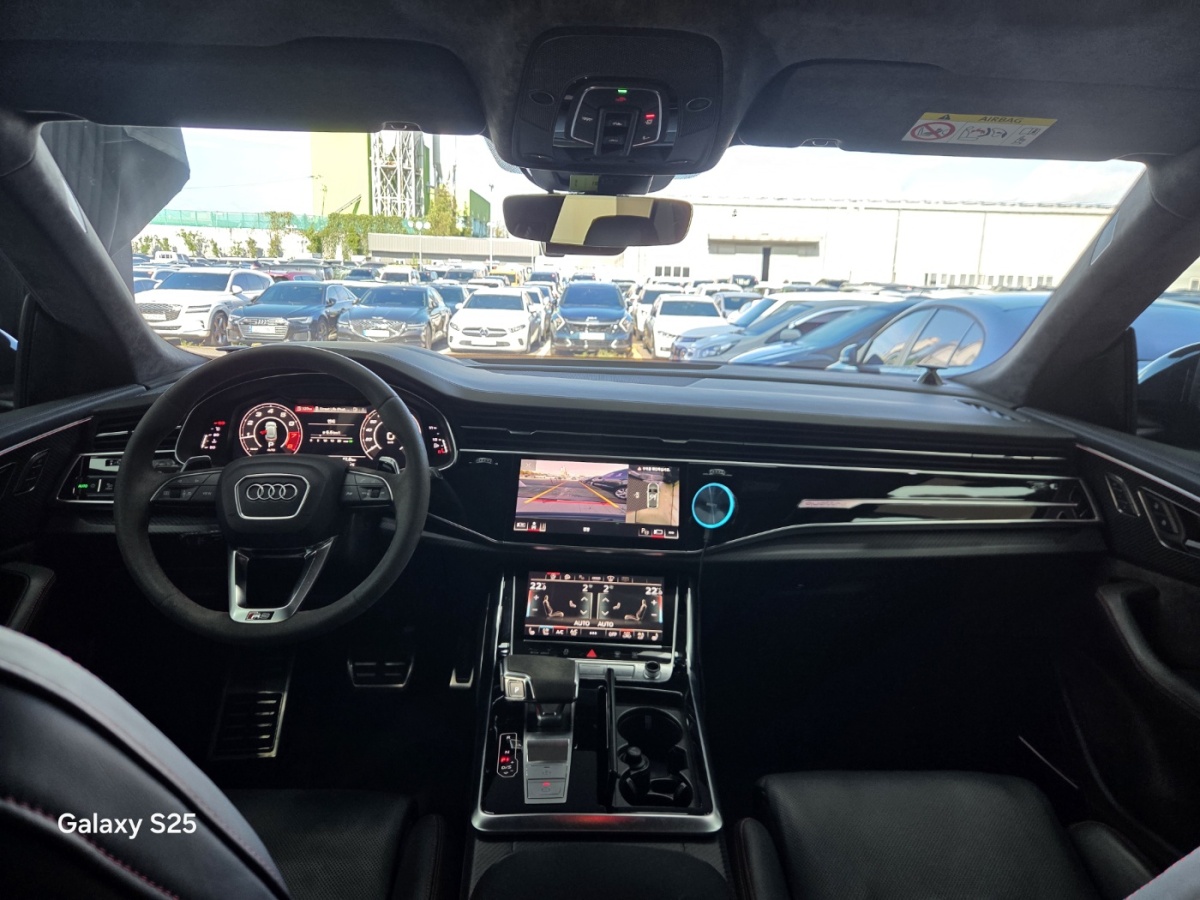 Audi RS Q8, 2022 — фото 7 из 12