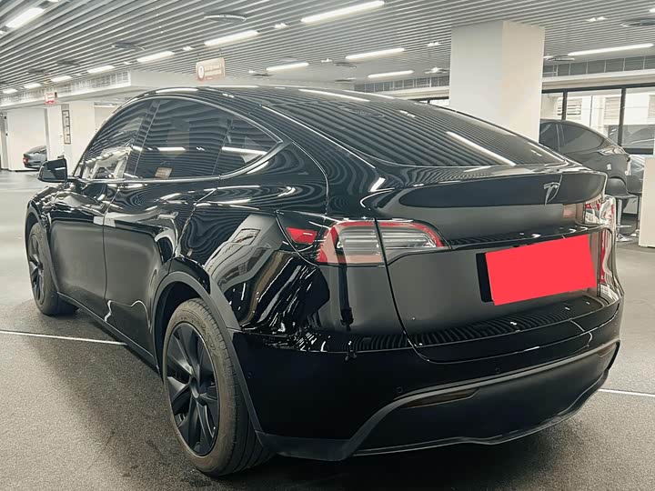 Tesla Model Y, 2023 — фото 9 из 9