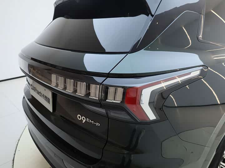 Lynk & Co 09 EM-P Hybrid, 2023 — фото 6 из 9