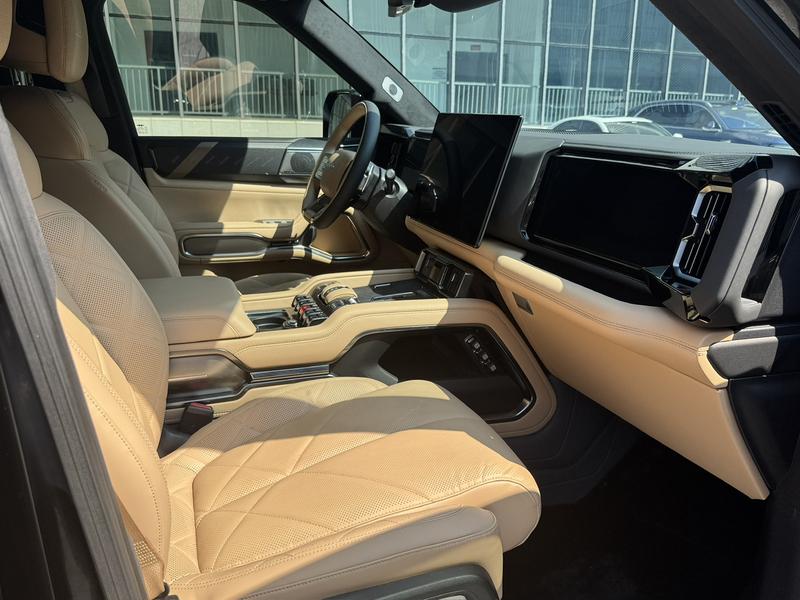 BYD FangChengBao Leopard 8, 2024 — фото 8 из 10