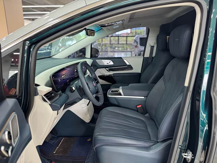 Buick GL8 Century, 2022 — фото 6 из 9