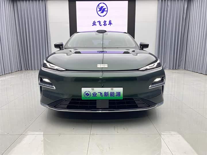 Geely Galaxy Starshine 8 EM-i, 2025 — фото 2 из 9