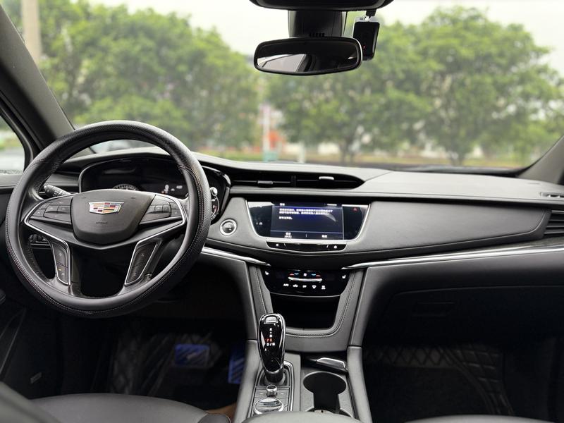 Cadillac XT5, 2022 — фото 9 из 12
