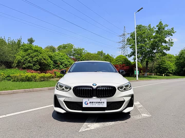 BMW 1 Series, 2024 — фото 2 из 9