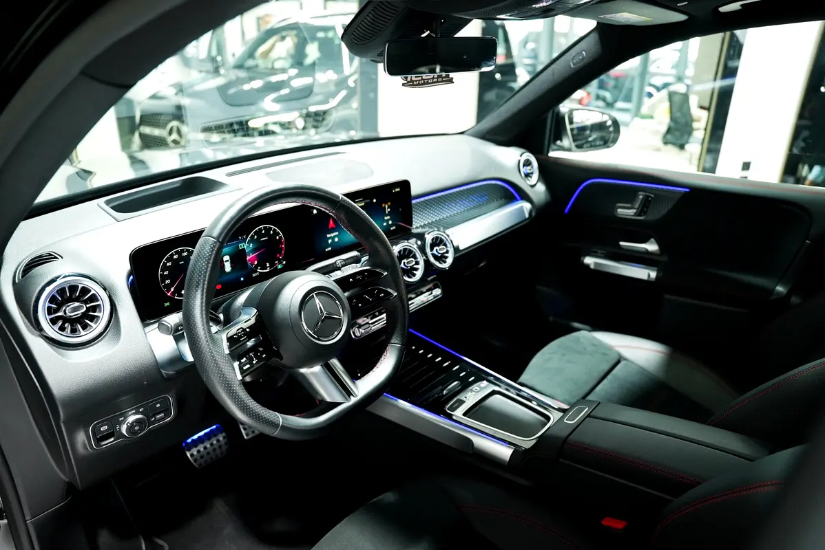 Mercedes-Benz GLB-Class, 2025 — фото 10 из 10