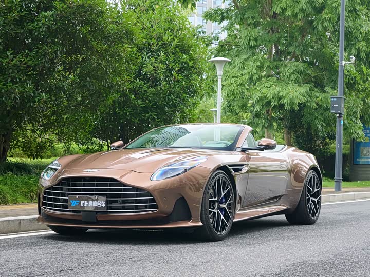 Aston Martin DB12, 2025 — купить в Самаре под ключ