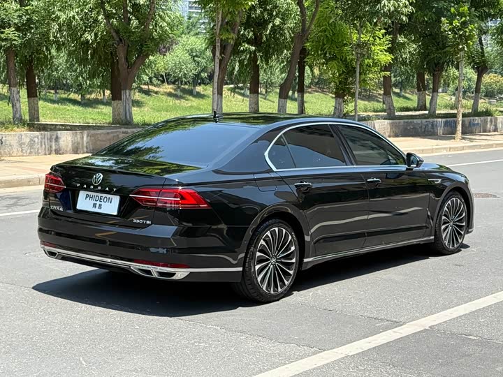 Volkswagen Phideon, 2023 — фото 7 из 9