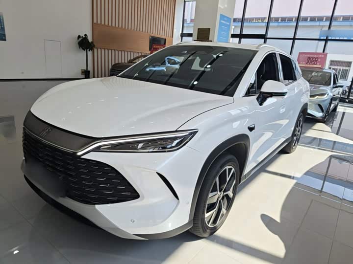 BYD Song L DM-i Hybrid, 2025 — фото 2 из 9