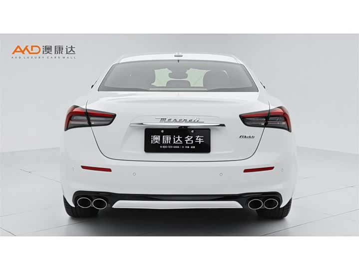 Maserati Ghibli, 2021 — фото 4 из 9