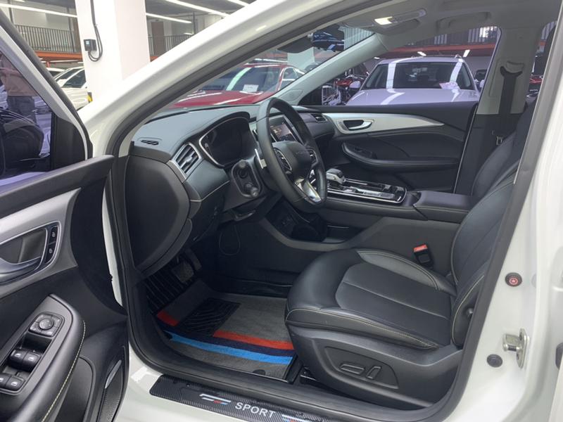 Roewe i6 Max, 2022 — фото 9 из 11