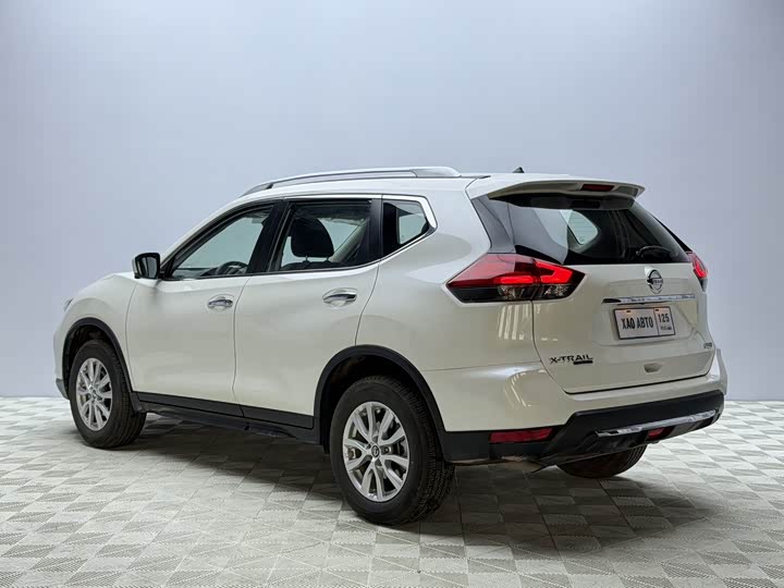 Nissan X-Trail, 2022 — фото 4 из 9