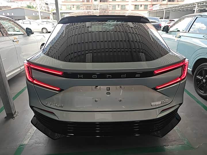 Honda e:NP2, 2024 — фото 6 из 9