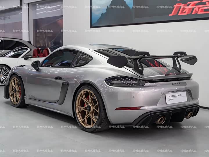 Porsche 718, 2024 — фото 5 из 9