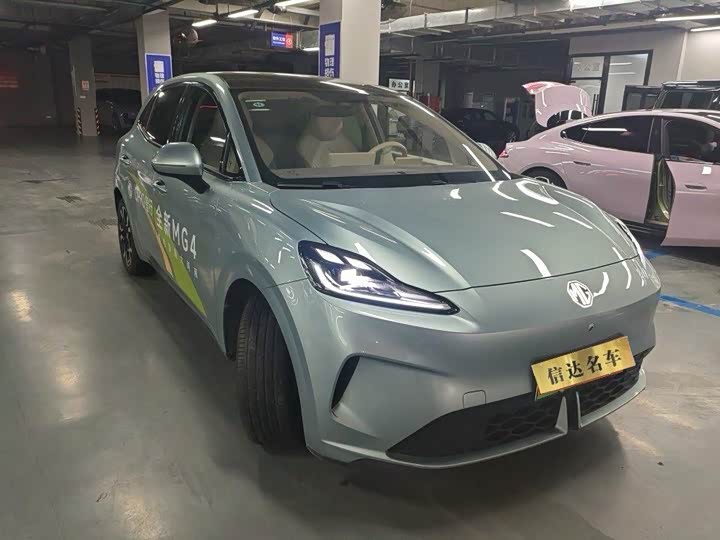 MG Motor 4 EV, 2025 — фото 2 из 7